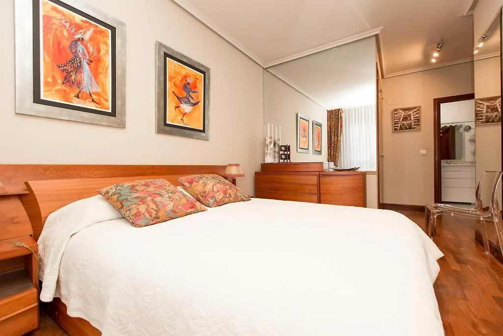 Apartamento céntrico con vistas a la Ría! garage, ideal 2-4 Bilbao