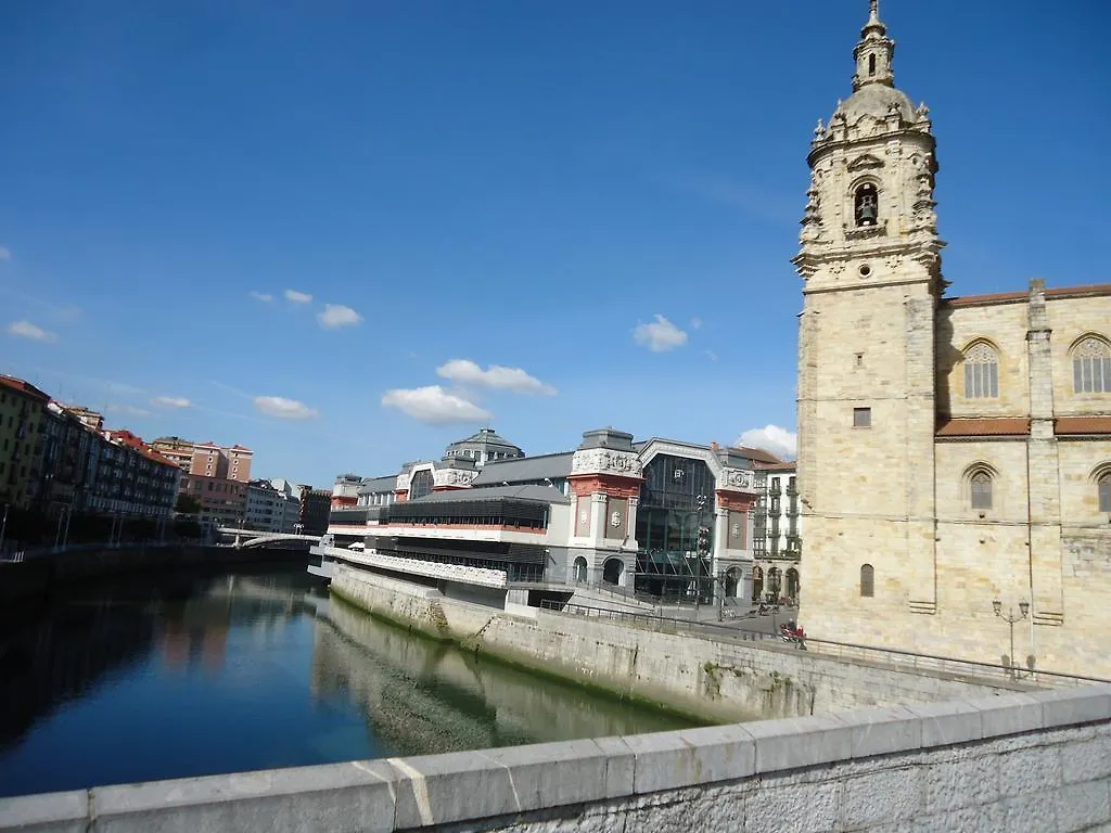 Apartamento céntrico con vistas a la Ría! garage, ideal 2-4 Bilbao España